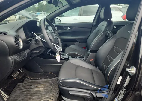 2020 Kia Forte Gt Line z USA, uszkodzony, nr VIN 3KPF34AD2LE199624